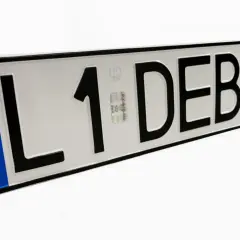 Tablica rejestracyjna L1 DEBLIN z symbolem UE i PL.