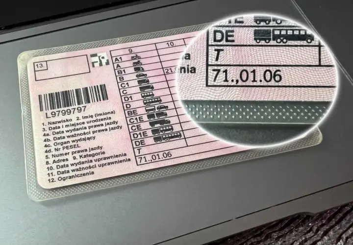 Prawo jazdy na automat jak wygląda? Kategoria T na dokumencie uprawnia do kierowania pojazdami wolnobieżnymi.