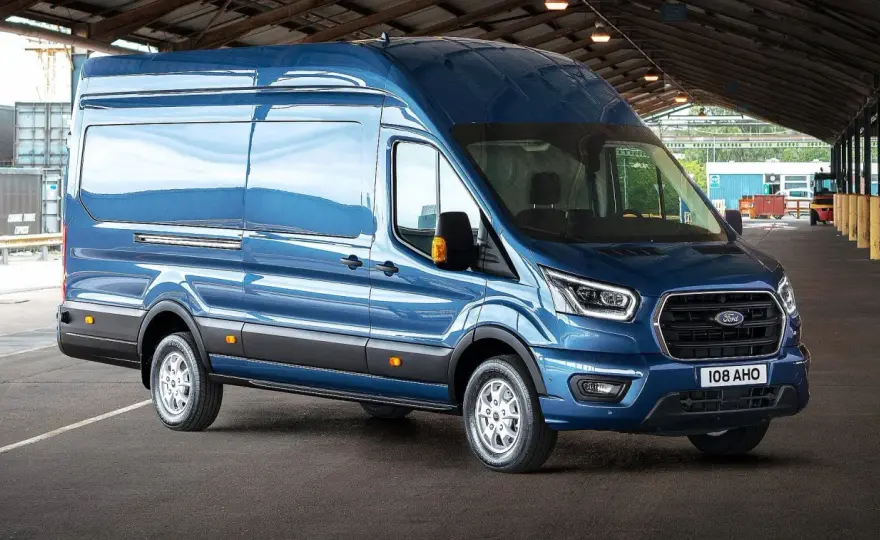 Ford Transit: Pojemność baku, AdBlue, spalanie i zasięg