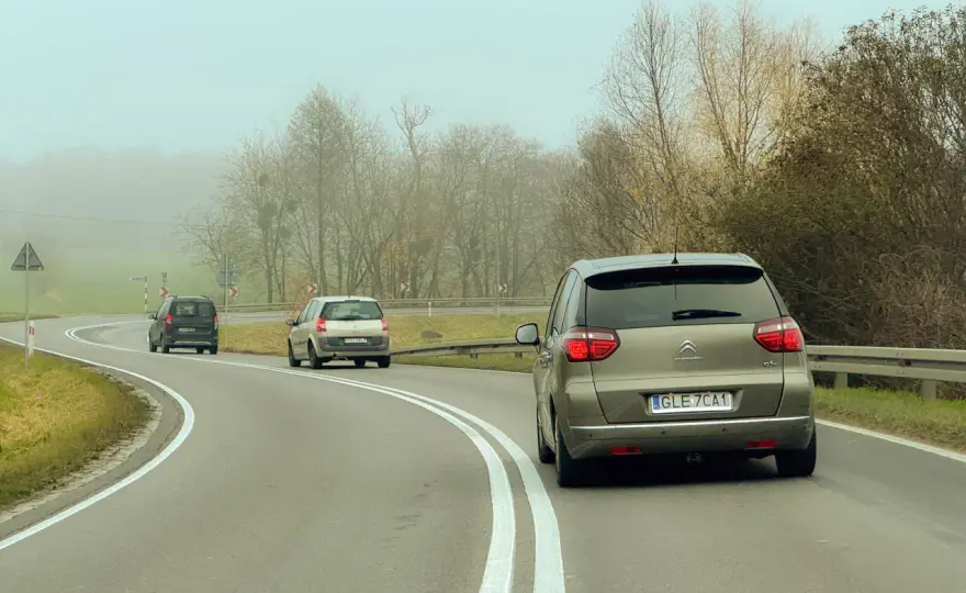 Prawo jazdy 2026: Jak zdobyć je krok po kroku? Poradnik