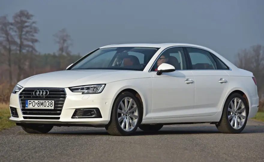 Pojemność baku Audi A4: Ile litrów paliwa mieści? Sprawdź!