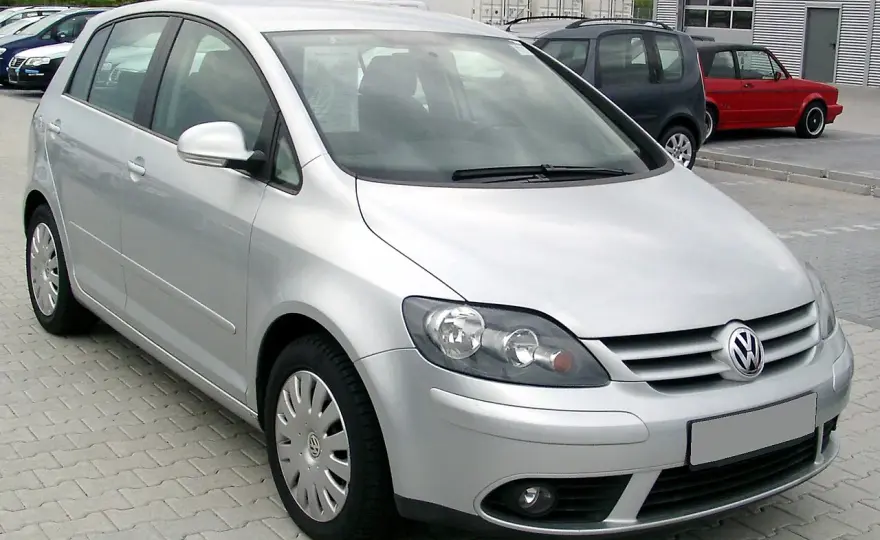 Golf 4: Ile litrów paliwa mieści bak? Sprawdź pojemność!