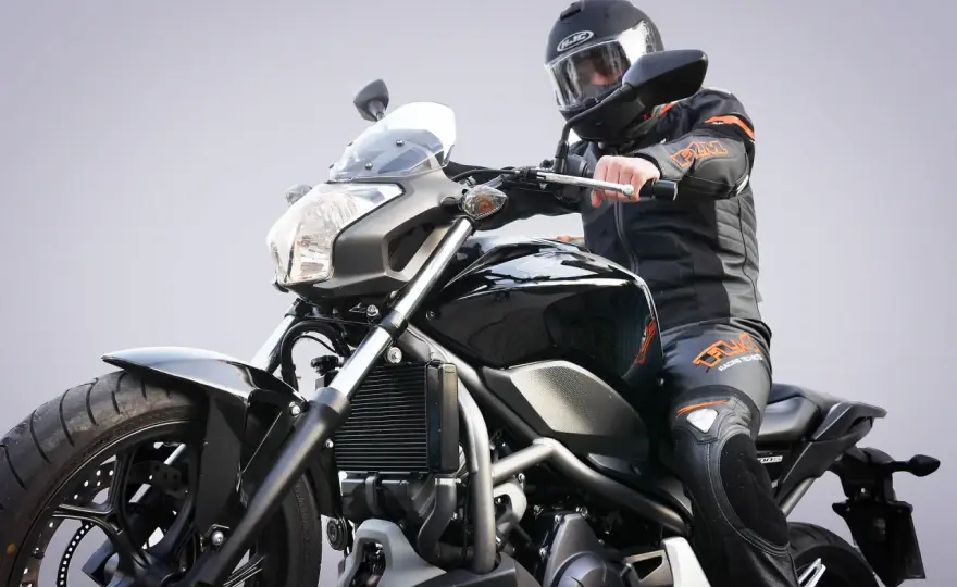 Prawo jazdy na motocykl: kategorie AM, A1, A2, A co musisz wiedzieć?