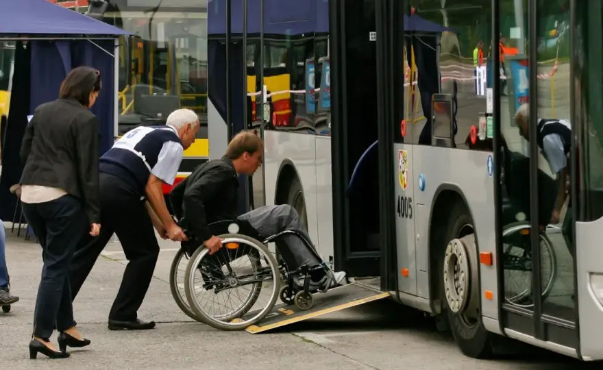 Jak podziękować kierowcy busa? Praktyczne sposoby i porady